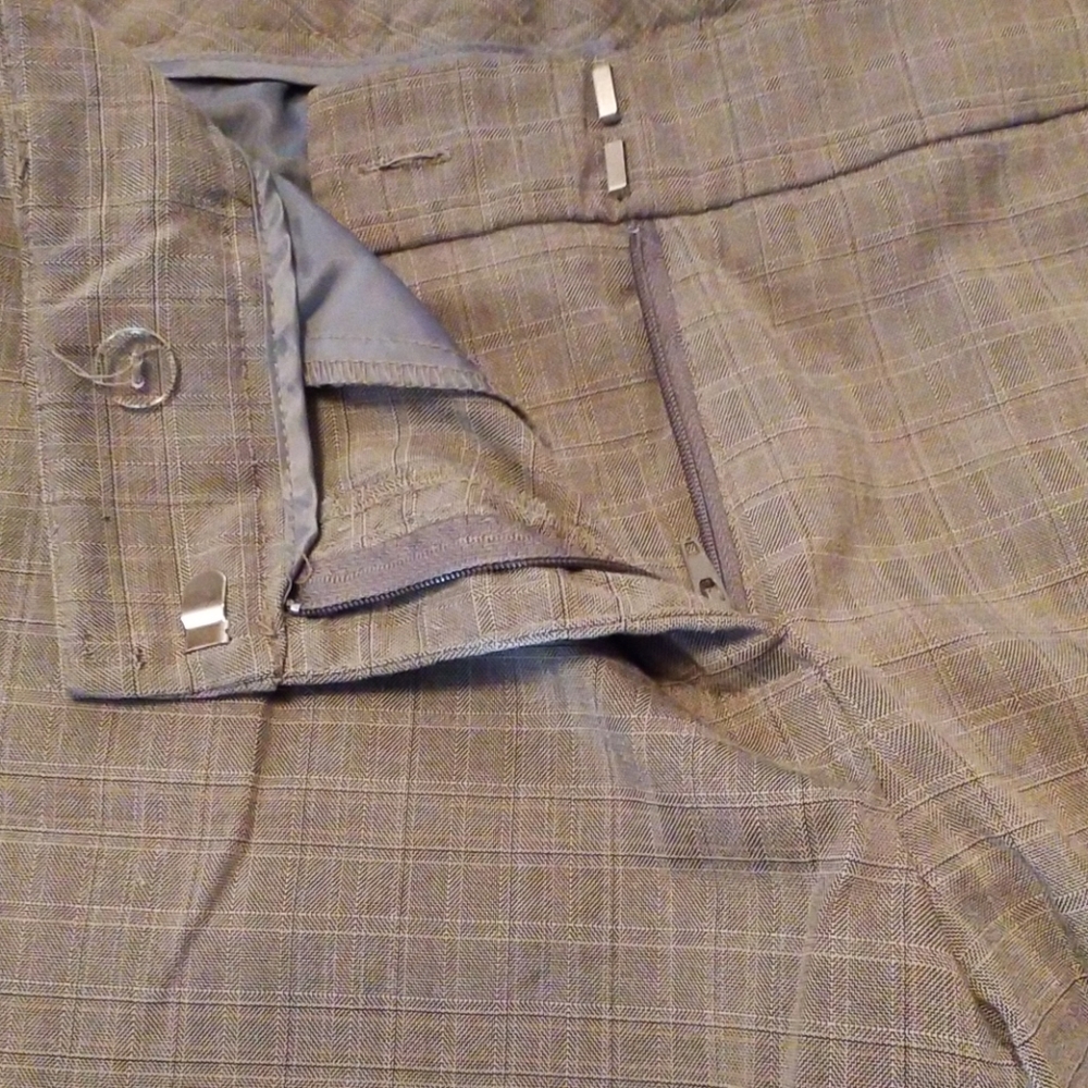 Pants - Picture 3 of 5